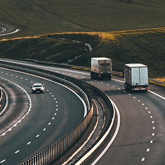 TRANSPORTE DE MERCANCÍAS Y VIAJEROS